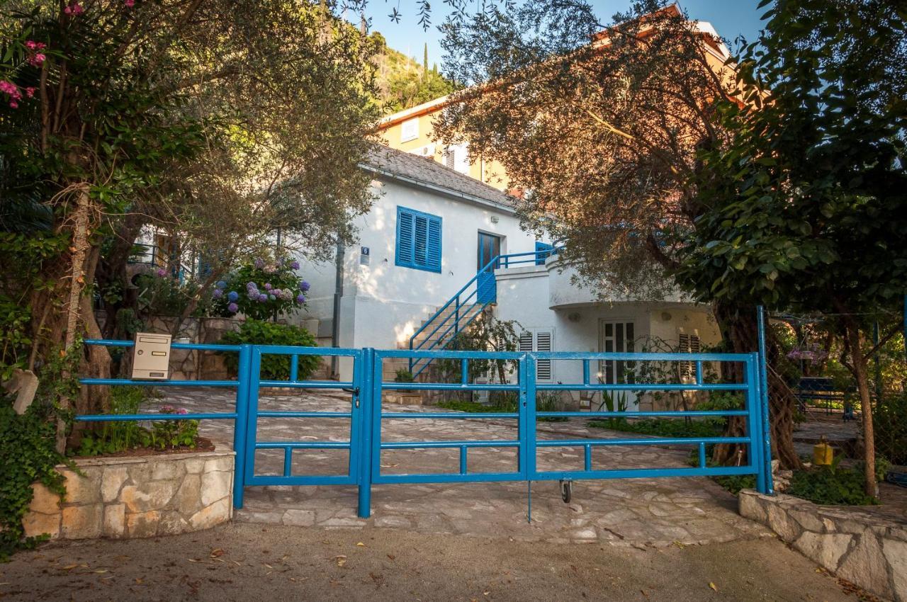 Apartments Villa Petranovic ブドヴァ エクステリア 写真